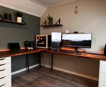 Upgraded my gaming / wfh place, any suggestions?