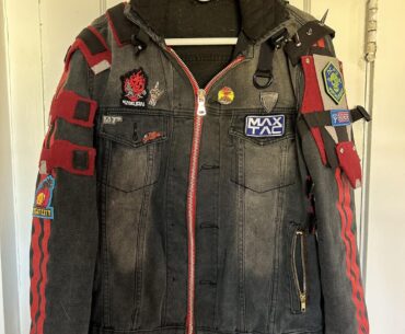 A cyberpunk battlejacket I’ve been working on