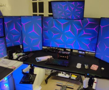 Added the 8th screen to my setup (top left). It's a Dell U2312HM, since 2012 and still doing great!