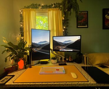 Here's my chaotic but cozy WFH/ gaming set up