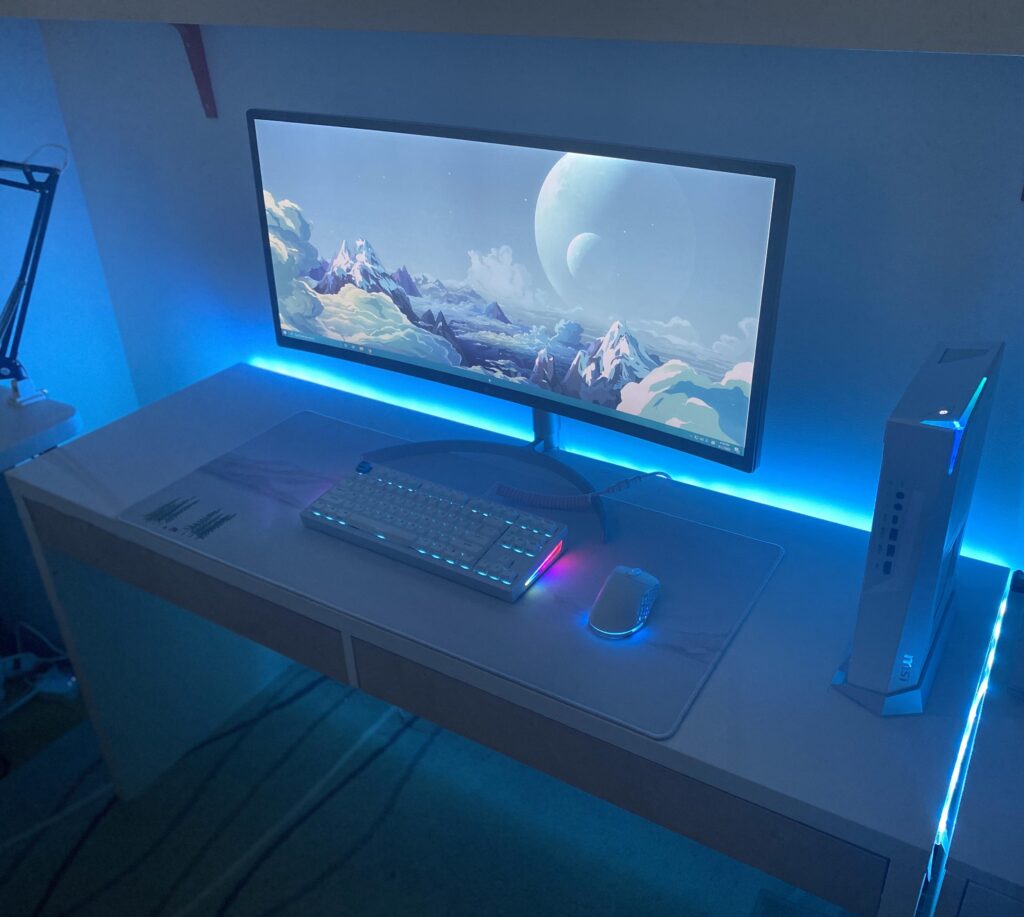 Keeping Things White and Minimal
