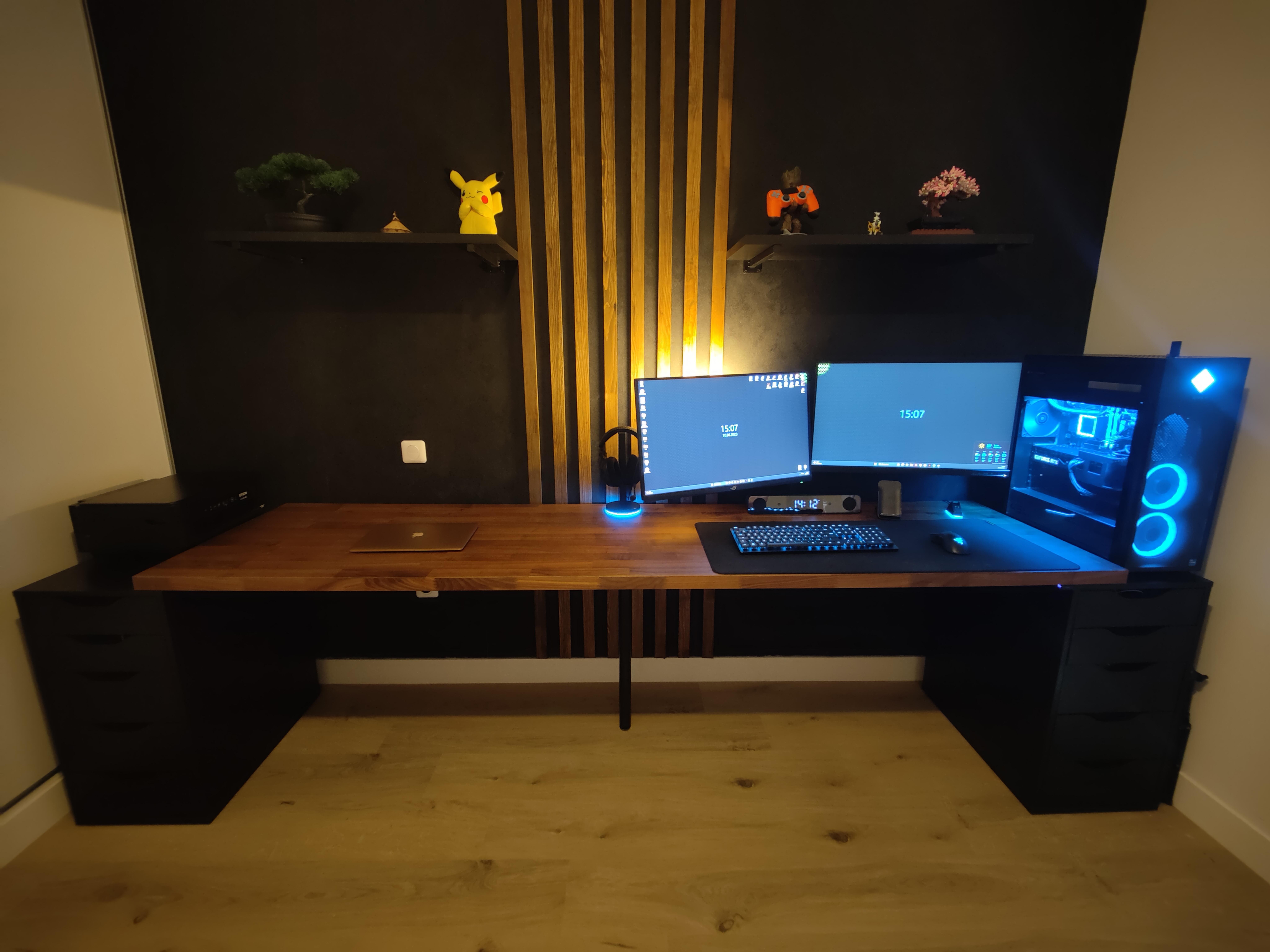 Our his/her battlestation