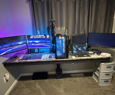 Built a new desk this weekend