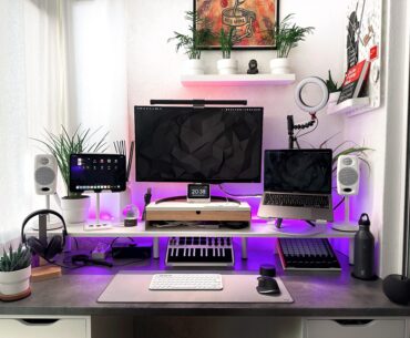 Setup for website design and music production - next to the ocean in Portugal 🇵🇹