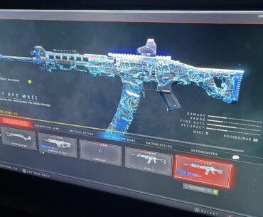 What is this black ops 4 camo and why can’t I select it in the personalize menu?