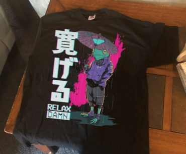 This shirt looks so amazing that I can't even express