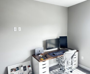 Does it make sense to put the govee glide as an L on the right and 2 skadis on the left with wall shelves above the monitors?