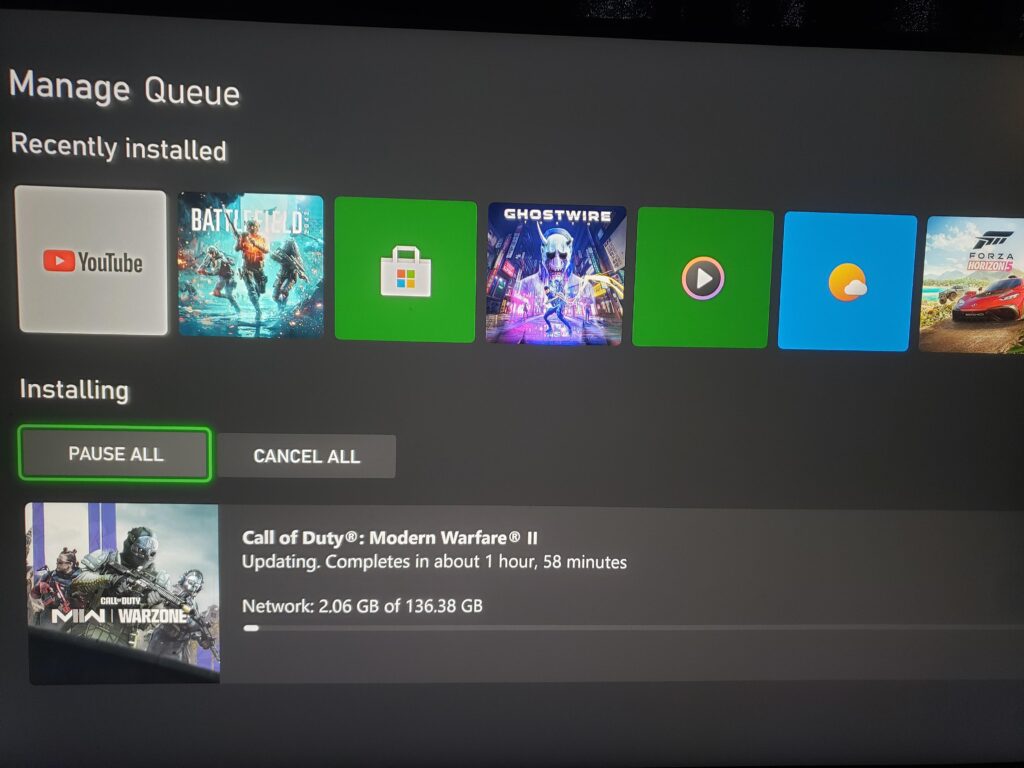 anyone else got a ridiculous season 4 update?