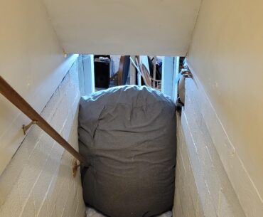 Alright, now I need 1200. Mystery box is past this beanbag chair.