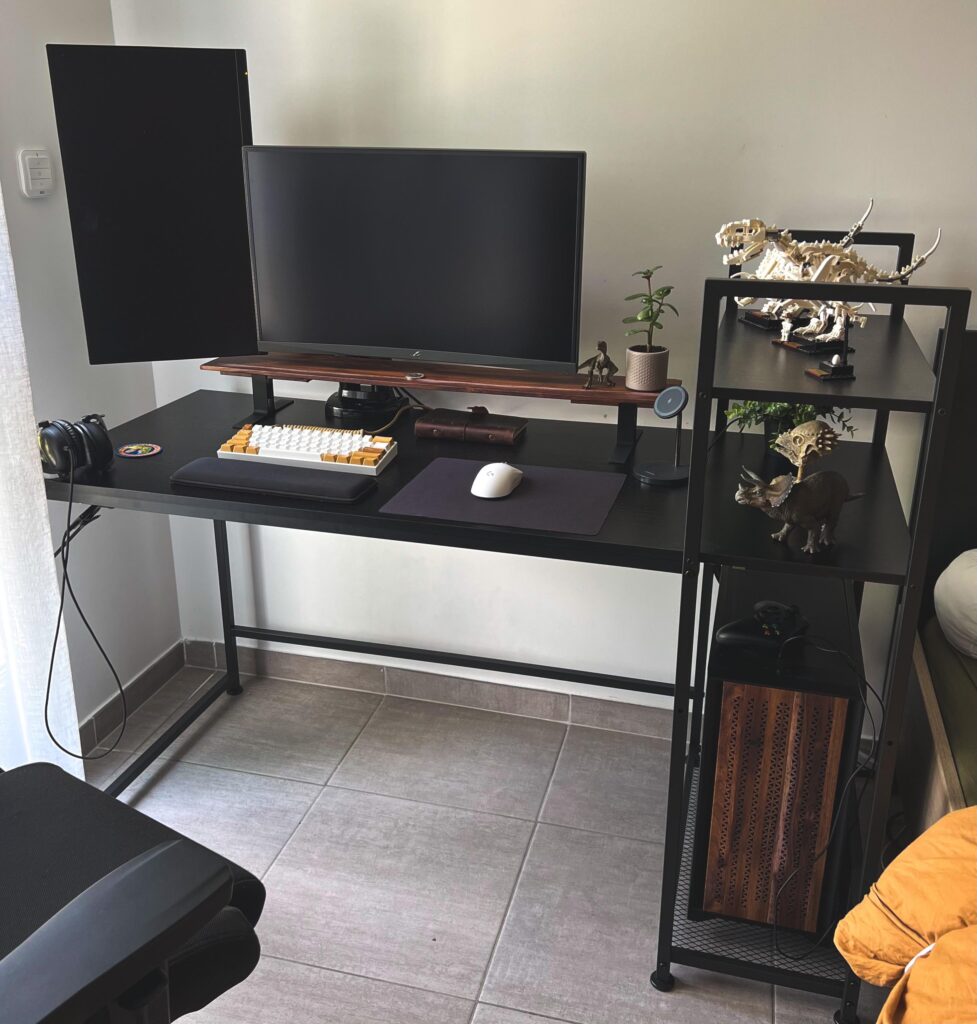 Got a new desk today