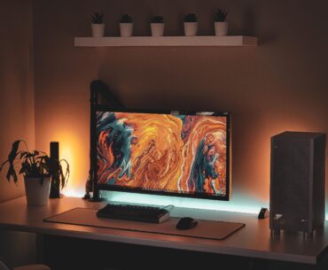 Tried out an orange theme.