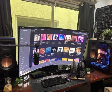 Workplace (time flies)