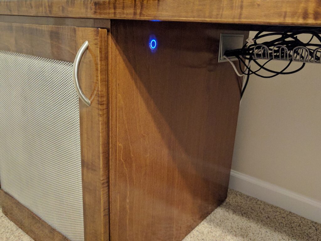 I Built A Computer Desk With A Built In Computer That Looks Like A Traditional Desk