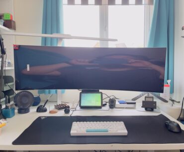 The OLED G9 arrived yesterday and my Battlestation is complete