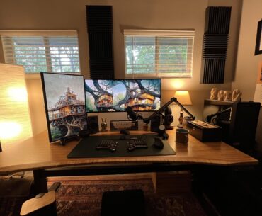 Long time lurker, first time poster... My WFH / Gaming home office.