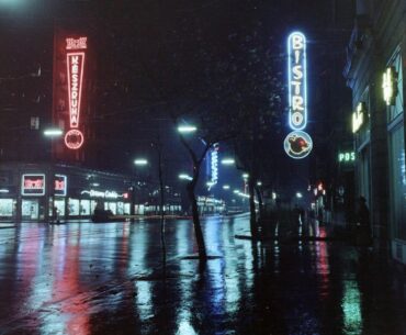 Retro cyberpunk - Budapest, Rákóczi Avenue at night, 1959