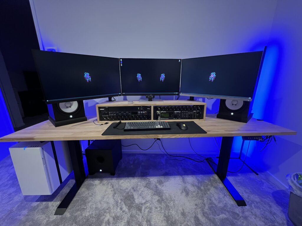 Finally gave in to having 3 monitors