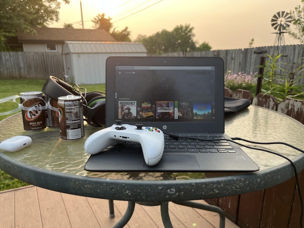 I’m having a nice gaming session outside :)