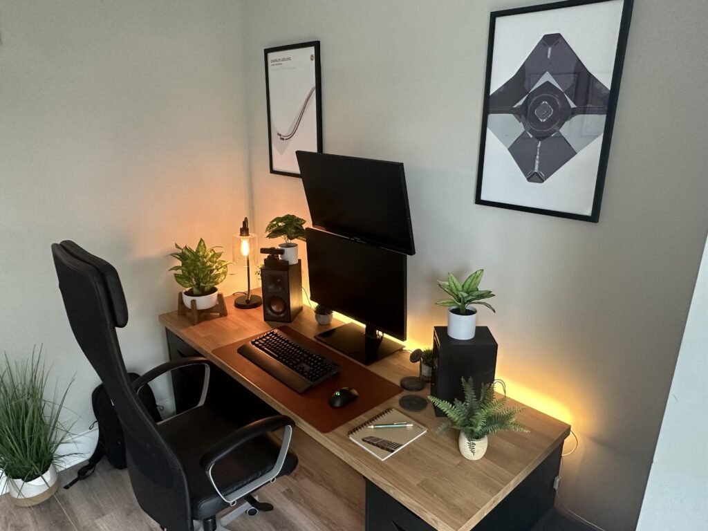 Finally achieving the dream setup, need advice for wall decor!