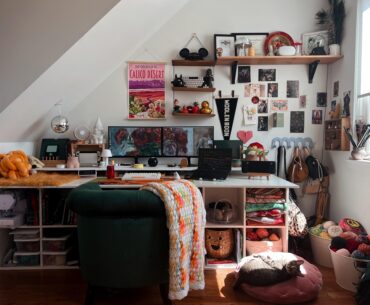 my maximalist setup where the farming sims battle