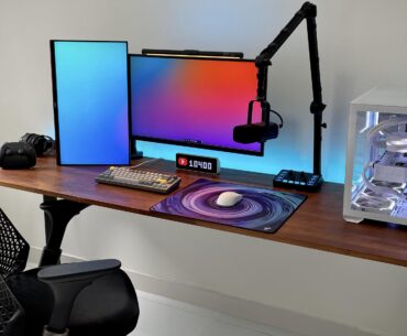 New desk :)