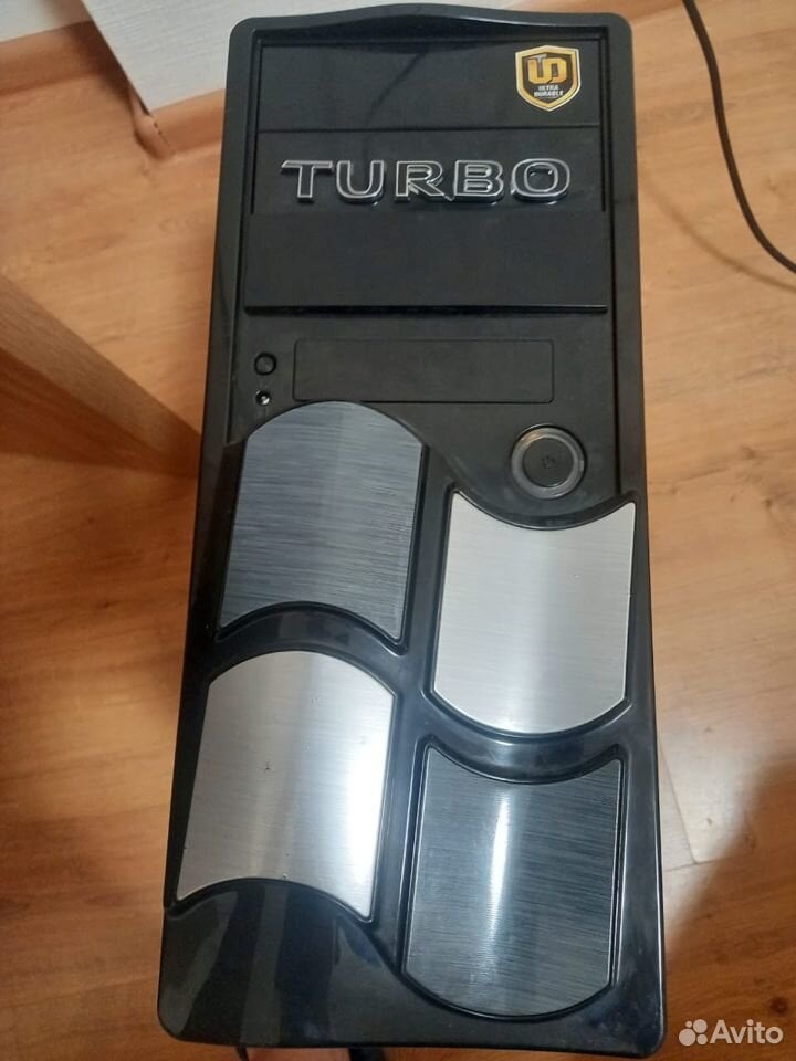 This is the ugliest PC case I've ever seen FPSHUB