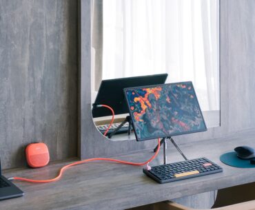 Close up angle of travel battlestation