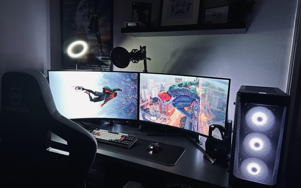 Just under a month into PC life, I’d like to think I’m somewhere around this Reddit, as the regular battlestations makes me sad.