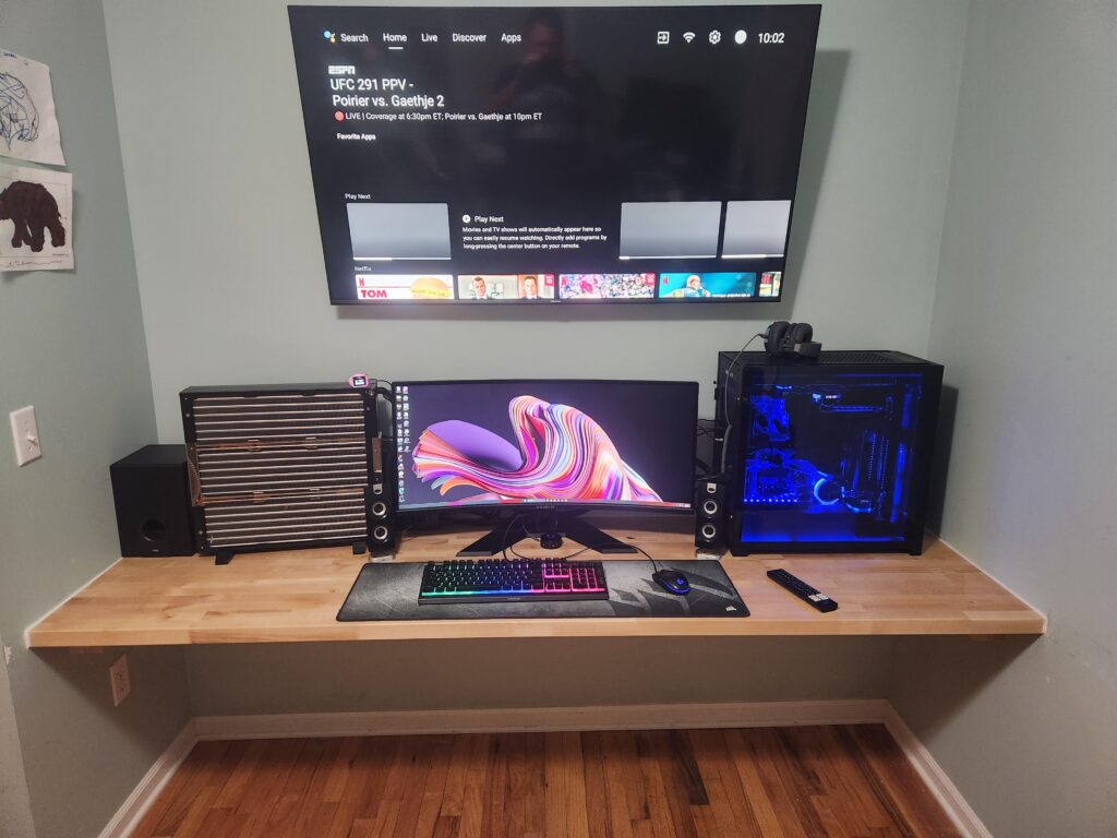 Simple setup with new desk and just powered on