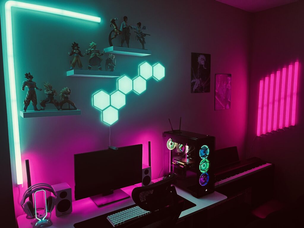 First time poster. Go easy on my one monitor