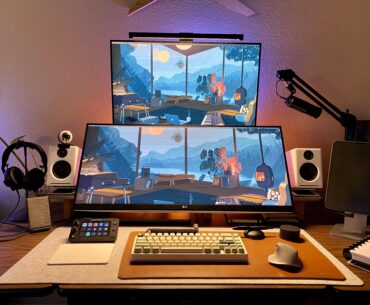 I new stage of life means new desk post.