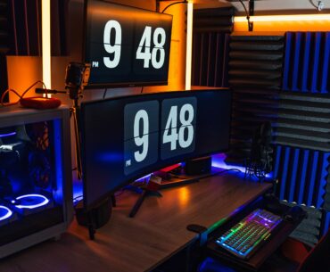 Obligatory Yearly Setup Pic