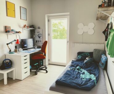 My kid's budget-friendly gaming room with optional RGB