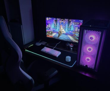 My happy place 💜 brand new setup
