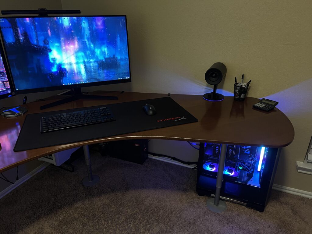 Finally put my PC below my desk and I love the extra desk space