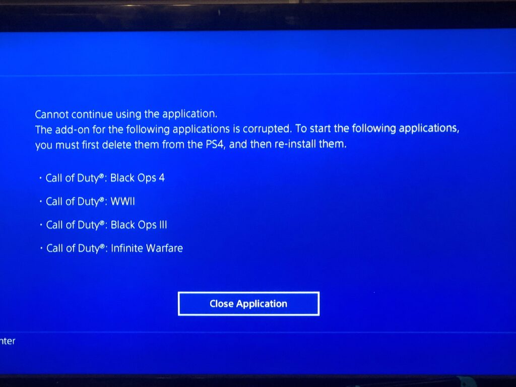 Can someone tell me how to fix this?(only happens when I play Tag Der Toten)