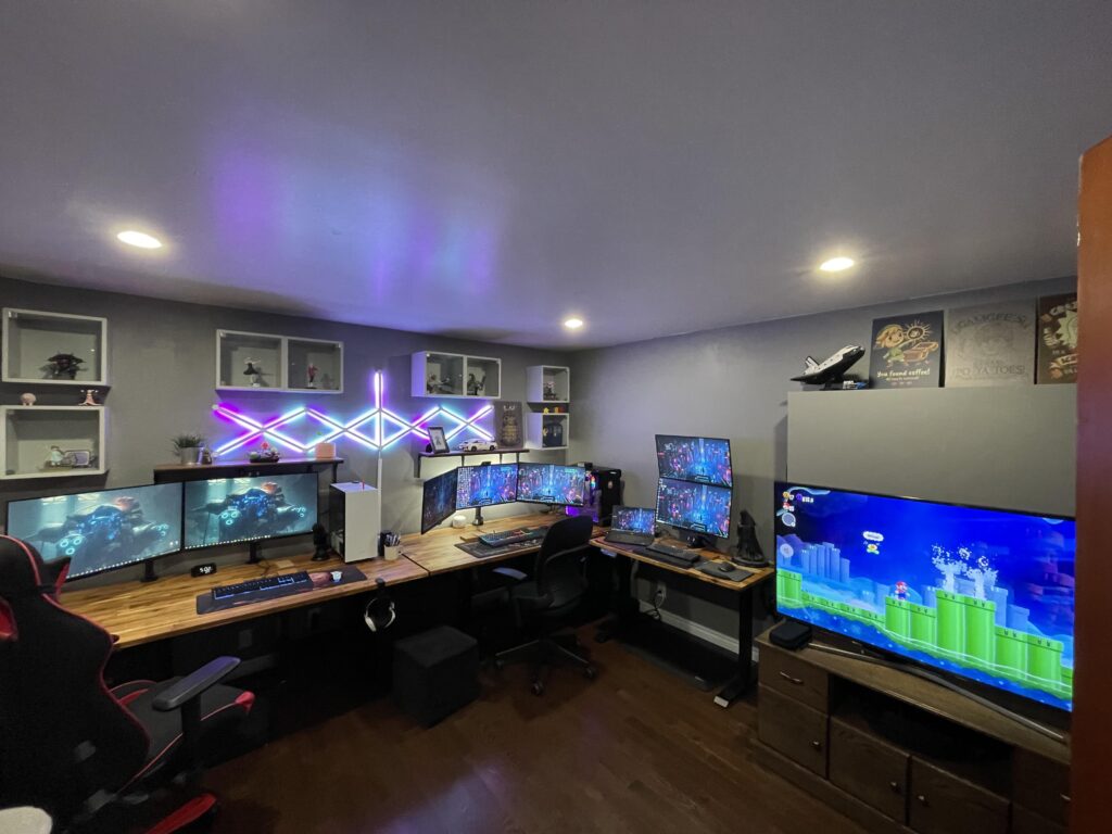 The development of a battlestation is never finished, only paused.