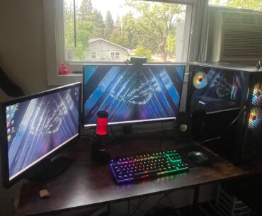 My streaming/gaming setup / Female Fortnite streamer on twitch @ariabutera1