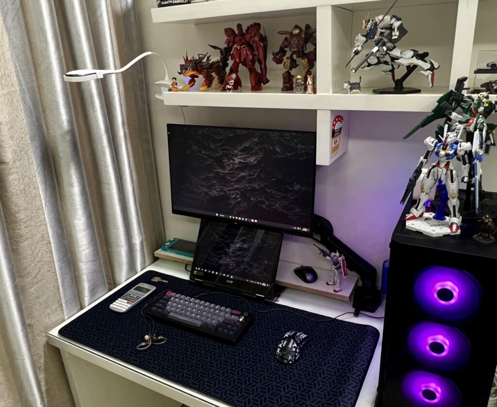 My studying and gaming station