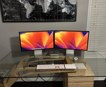 2x studio displays trigger my ocd. I can’t get them to stand totally symmetrical.