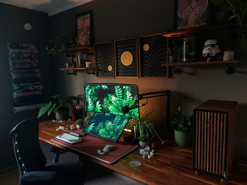 New Addition (Selfmade Wooden Themed Fractal North)