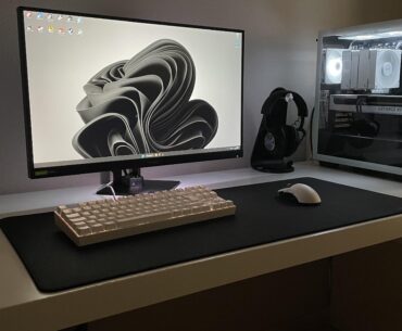 Gaming setup, almost finished (specs in comments)