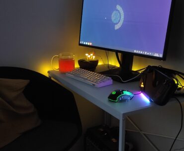 I don't have alot of space in my apartment, but I finally got my little gaming nook 😊