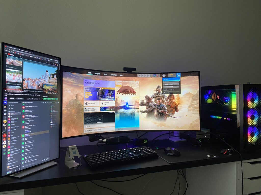 Rate my friends setup….