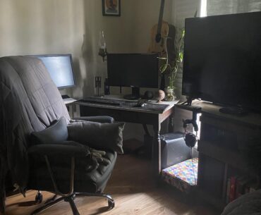 Just got a new chair and decided to change things up