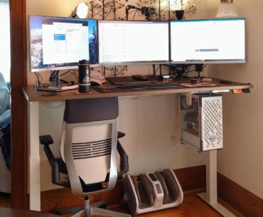 Finally made my standing desk dreams come true 酪