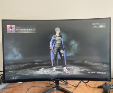 I got this cosmetic imprint from a crate, how rare is it and what should I do with it?