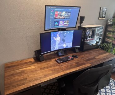 Losing my office for a baby room, so I moved to the bedroom and got a new desk (IKEA Karlby).