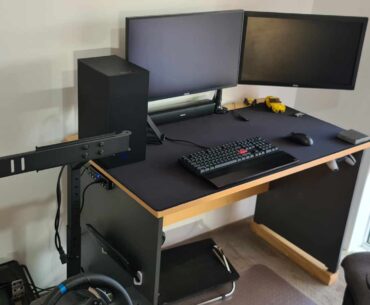 Can anyone recommend a quality height adjustable desk? (Australia)
