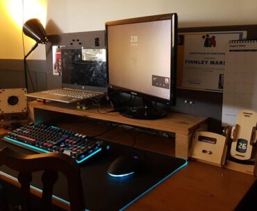 My (hopefully) average battlestation
